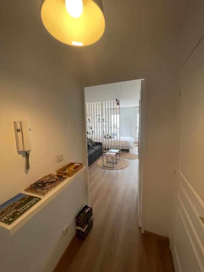Alp Chartres - Grand Studio Avec Terrasse Et Parking Exterior photo